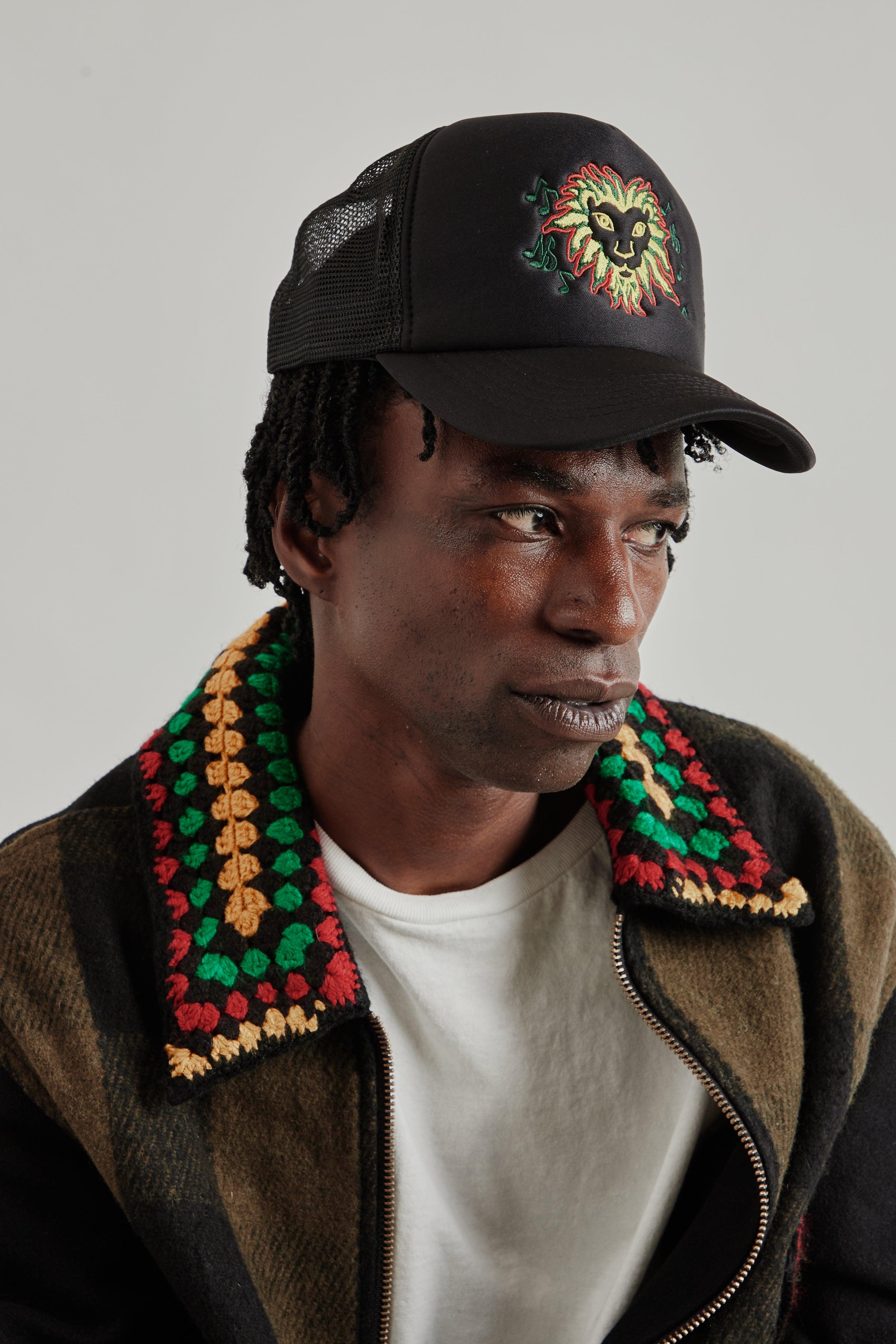 Lion Head Trucker Cap - Black