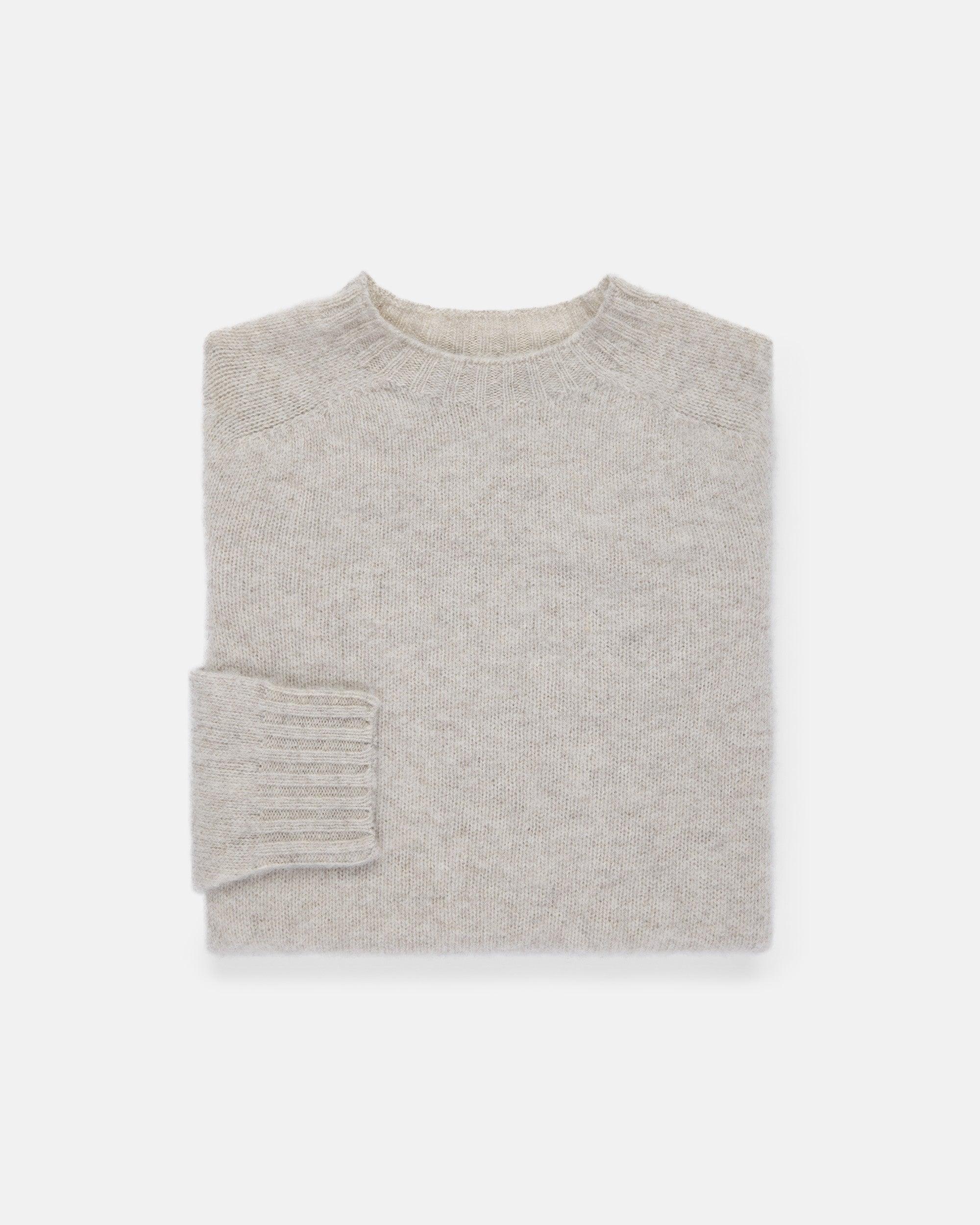 Made-in-Scotland Women's Light Grey Shaggy Dog Sweater