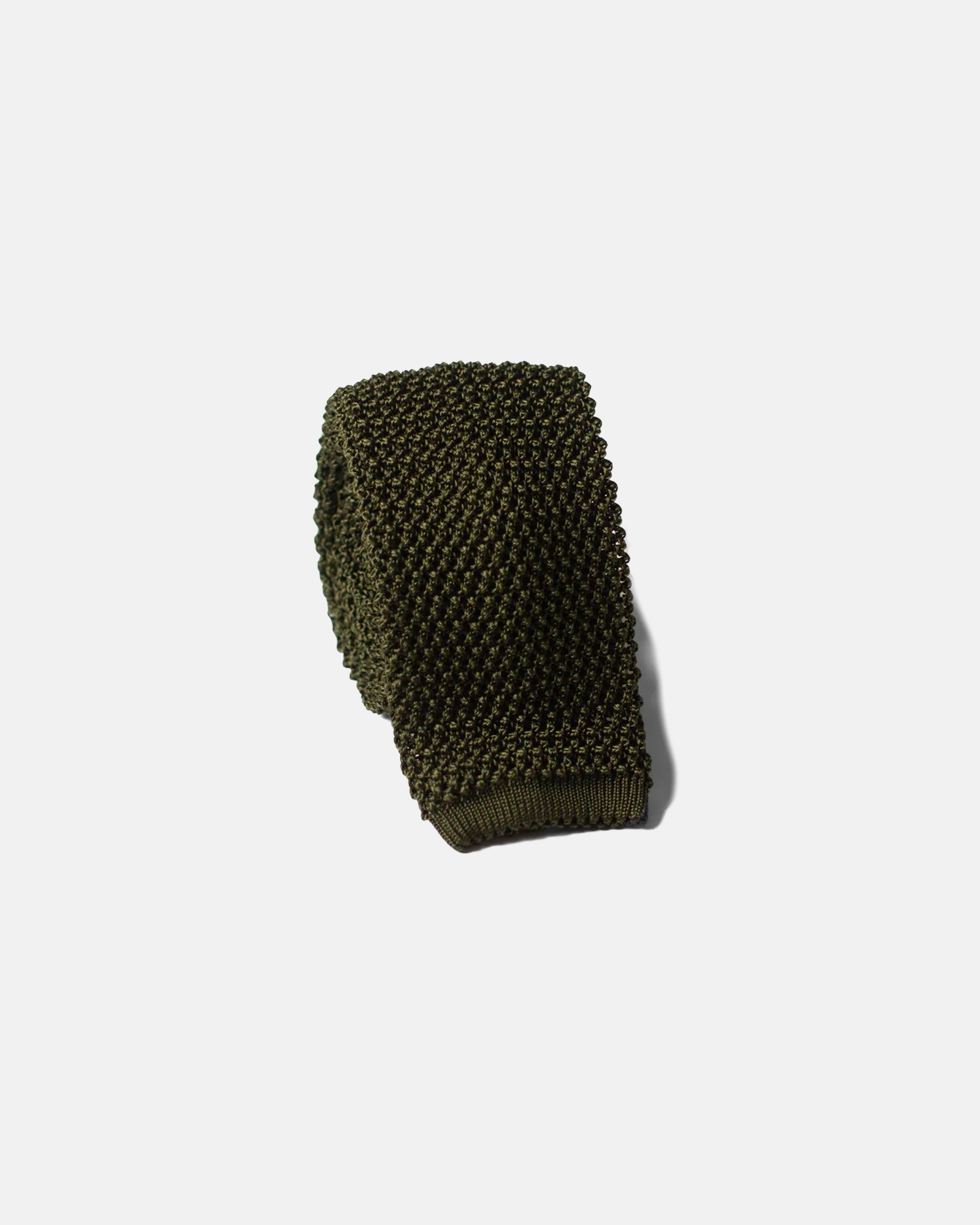 J. PRESS Made-in-Italy Olive Silk Knit Tie