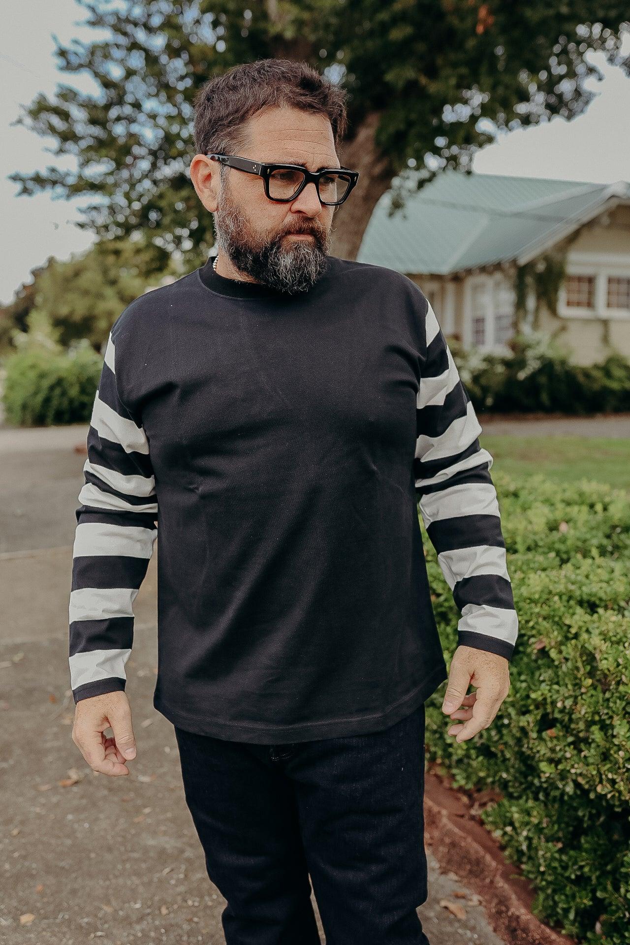 7.5oz Cotton Long-Sleeved Crew Neck Border Tee - Black Body with Striped Arms IHTB-11-BLK