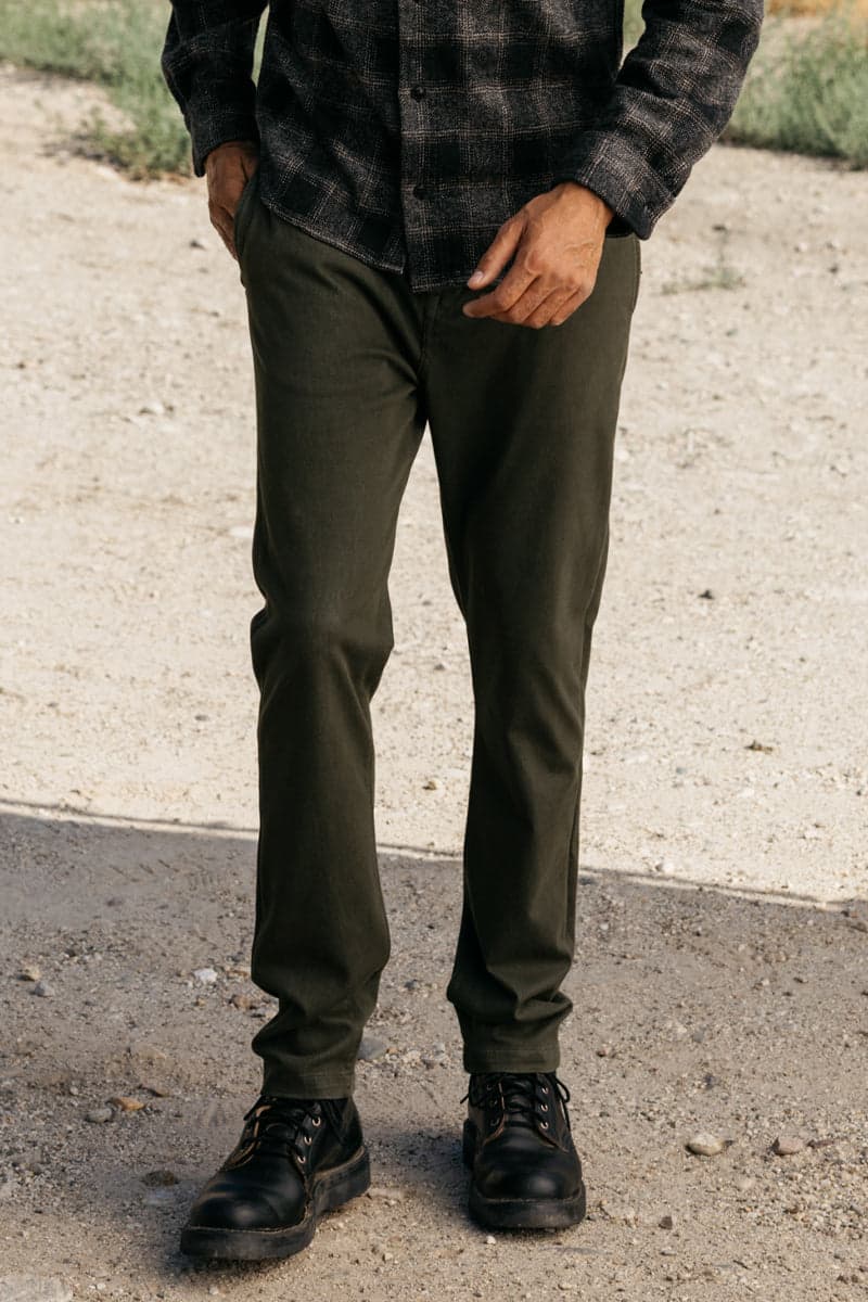 The Axe Slim Denit® Chino - Military Green