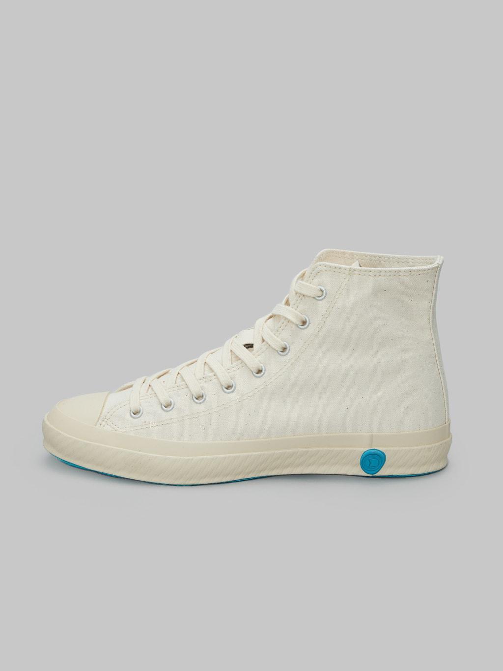 01JP High Sneaker White