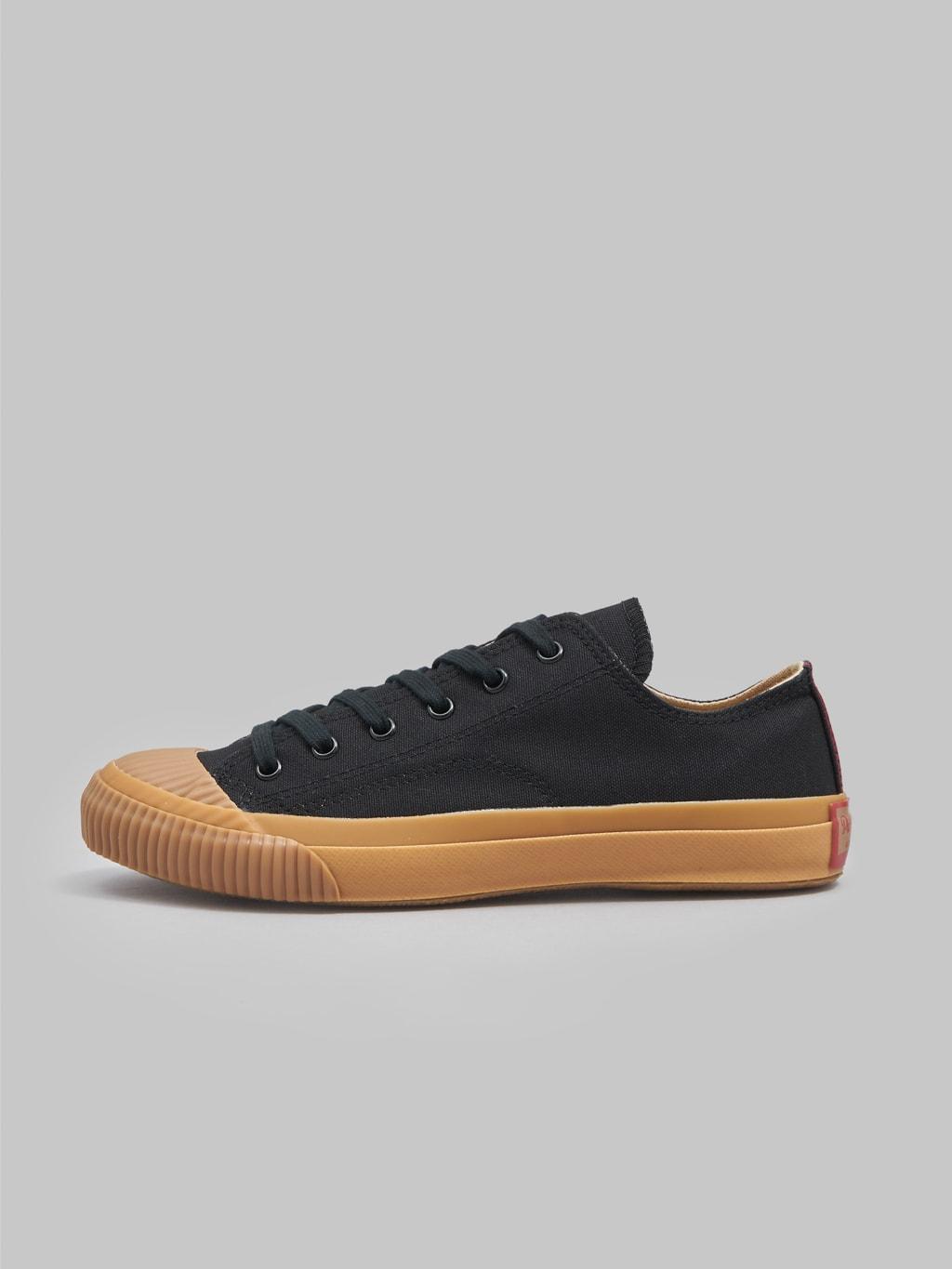 Shellcap Low Sneakers kuro/Gum