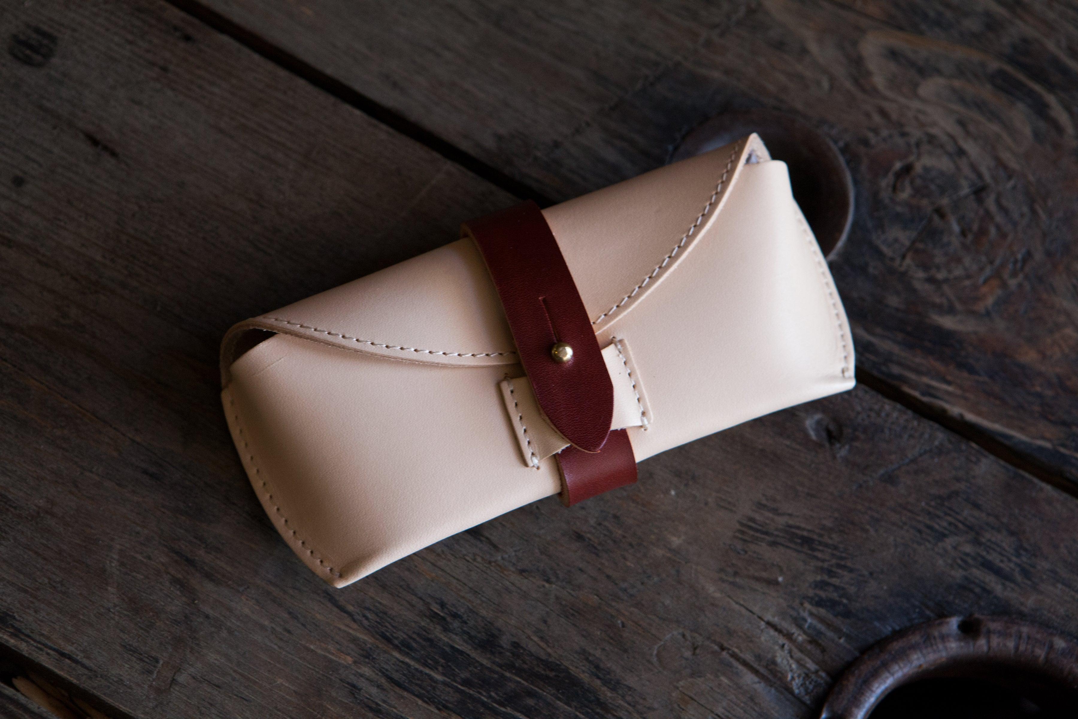 Natural Vegtan Leather Glasses Case