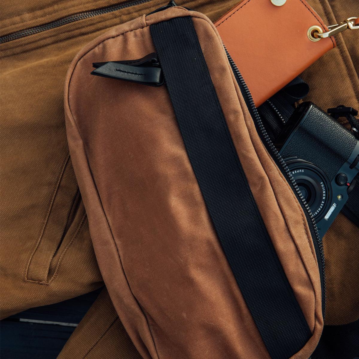 Canyon Crossbody Pack - Desert Rose Waxed Canvas
