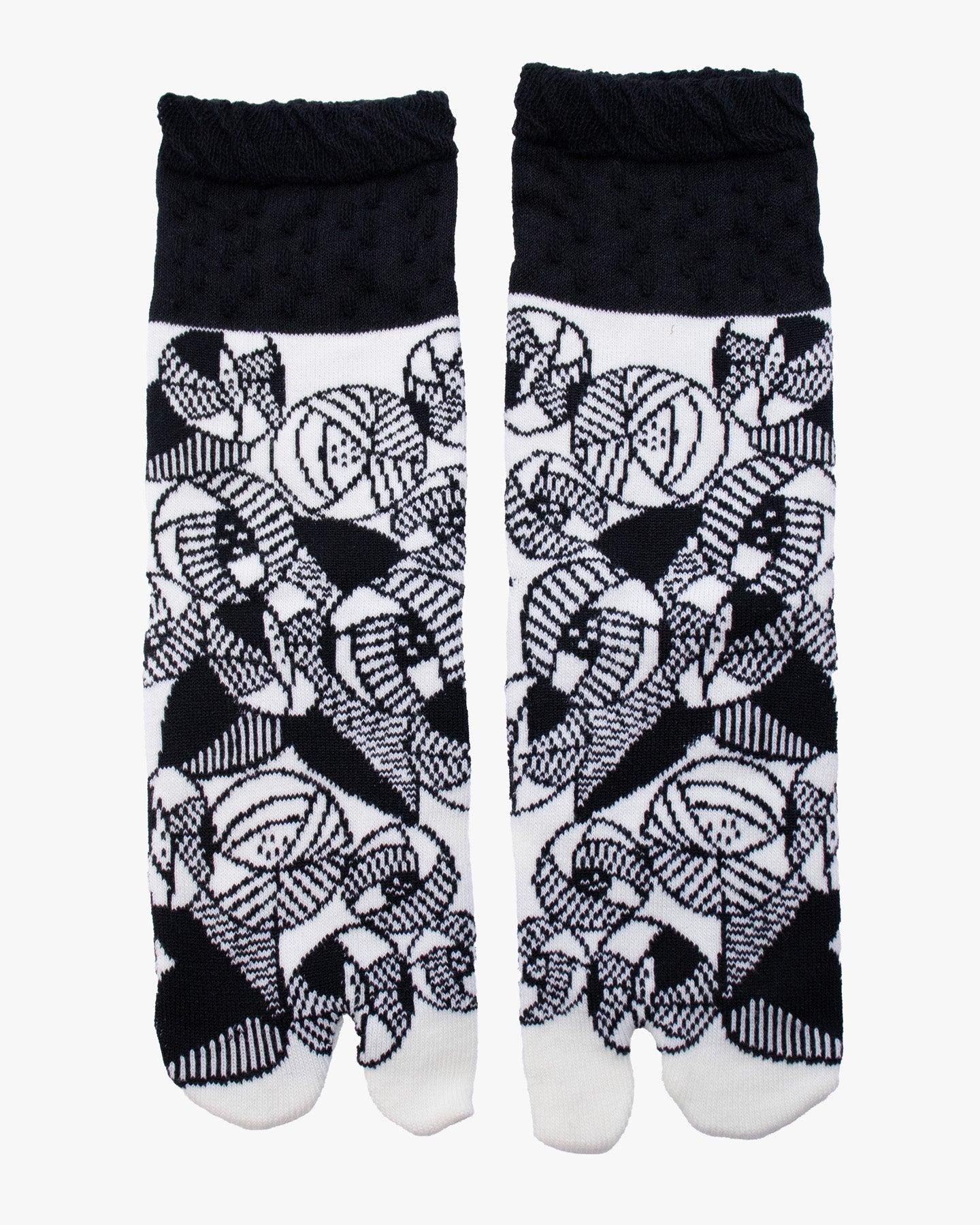 , Tabi Socks, Crew, White and Black Flowers (S/M)