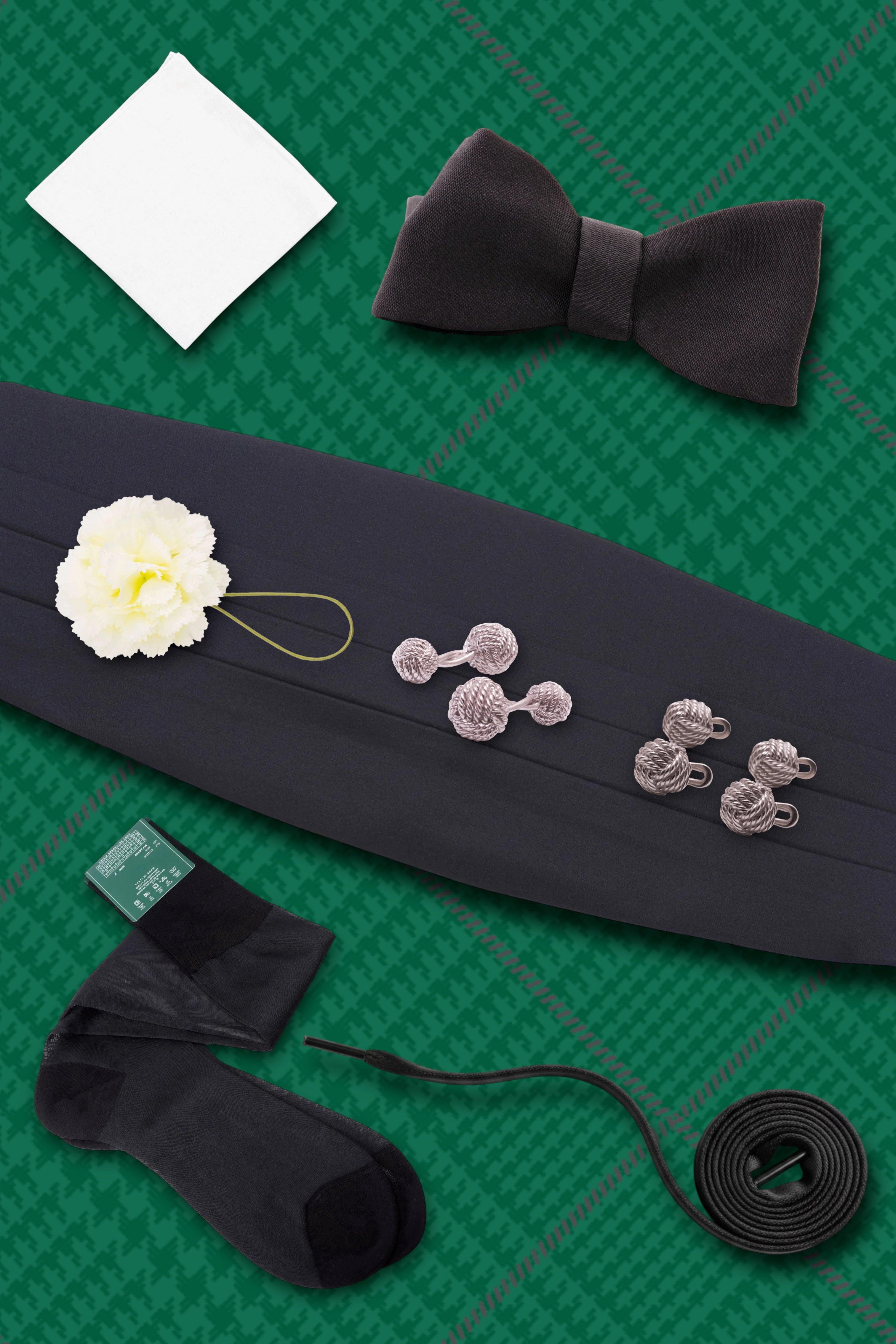 Luxury Black Tie Bundle with Platinum Accessories