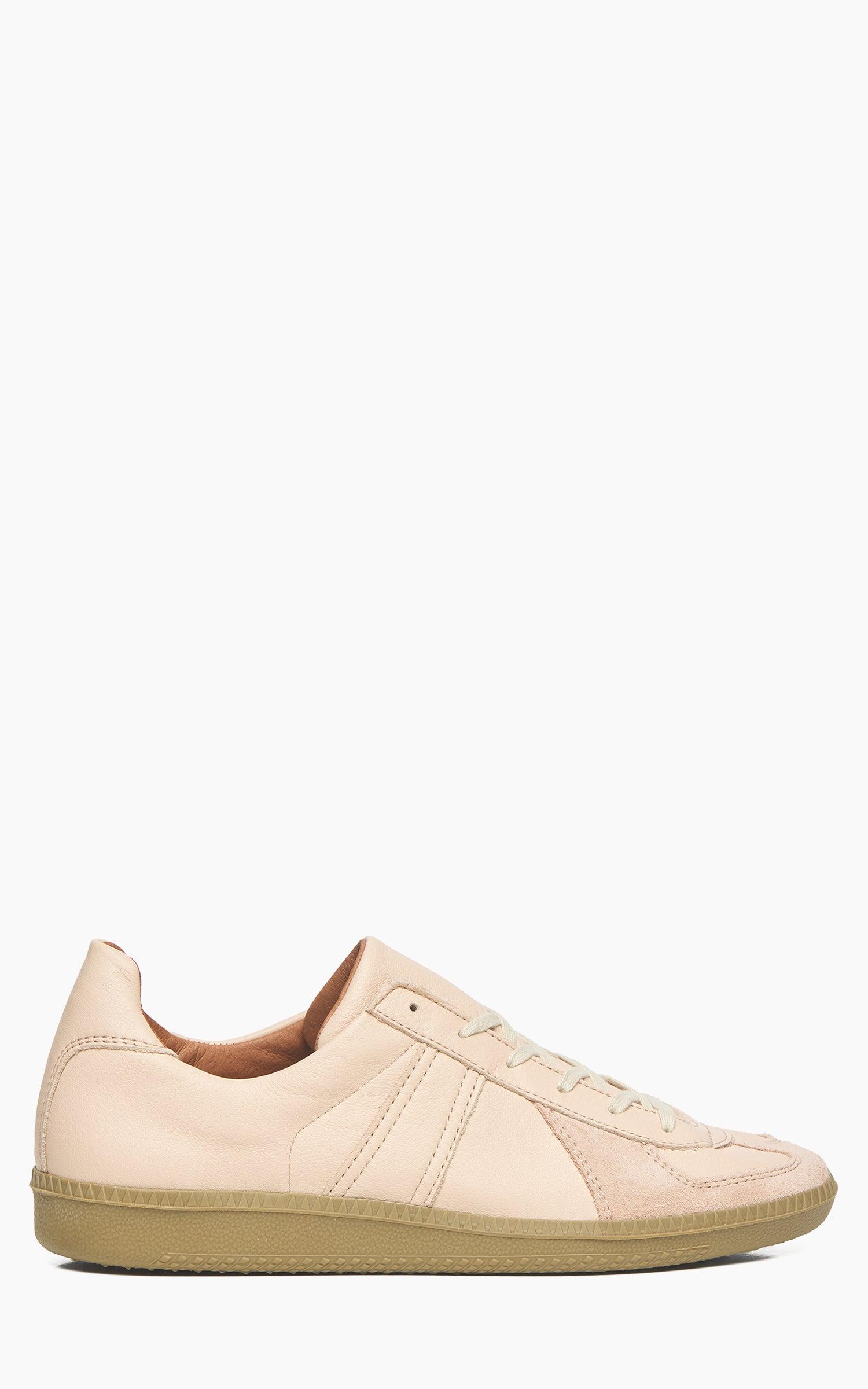 1700L German Military Trainer Nude