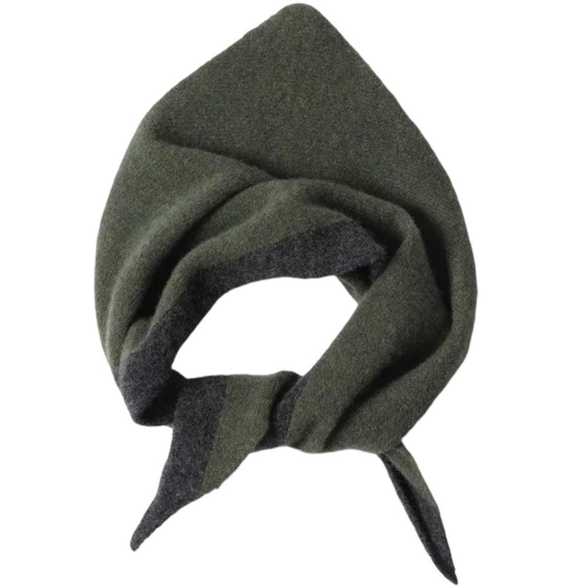 MHL Tipped Scout Scarf Lambswool in Green / Charcoal
