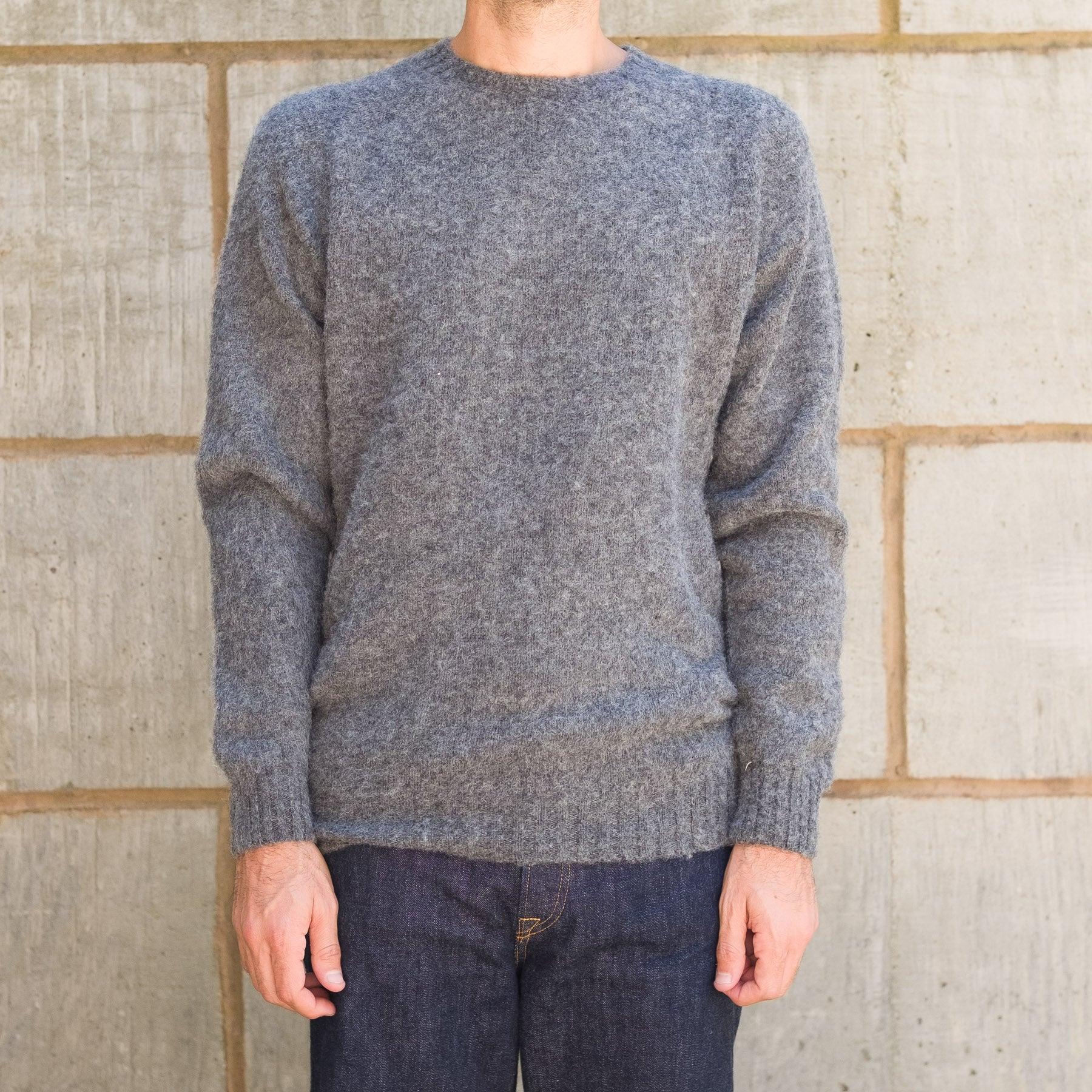 Shetland Slim Fit Crewneck Basalt