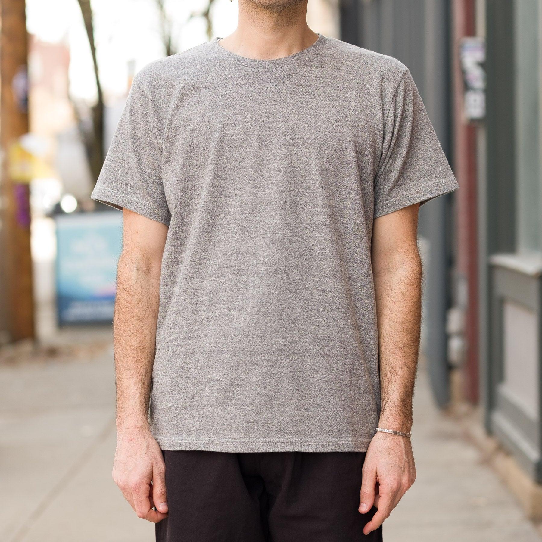 Dos Loopwheel Raffy Tenjiku Tee in Campione (Grey) Melange