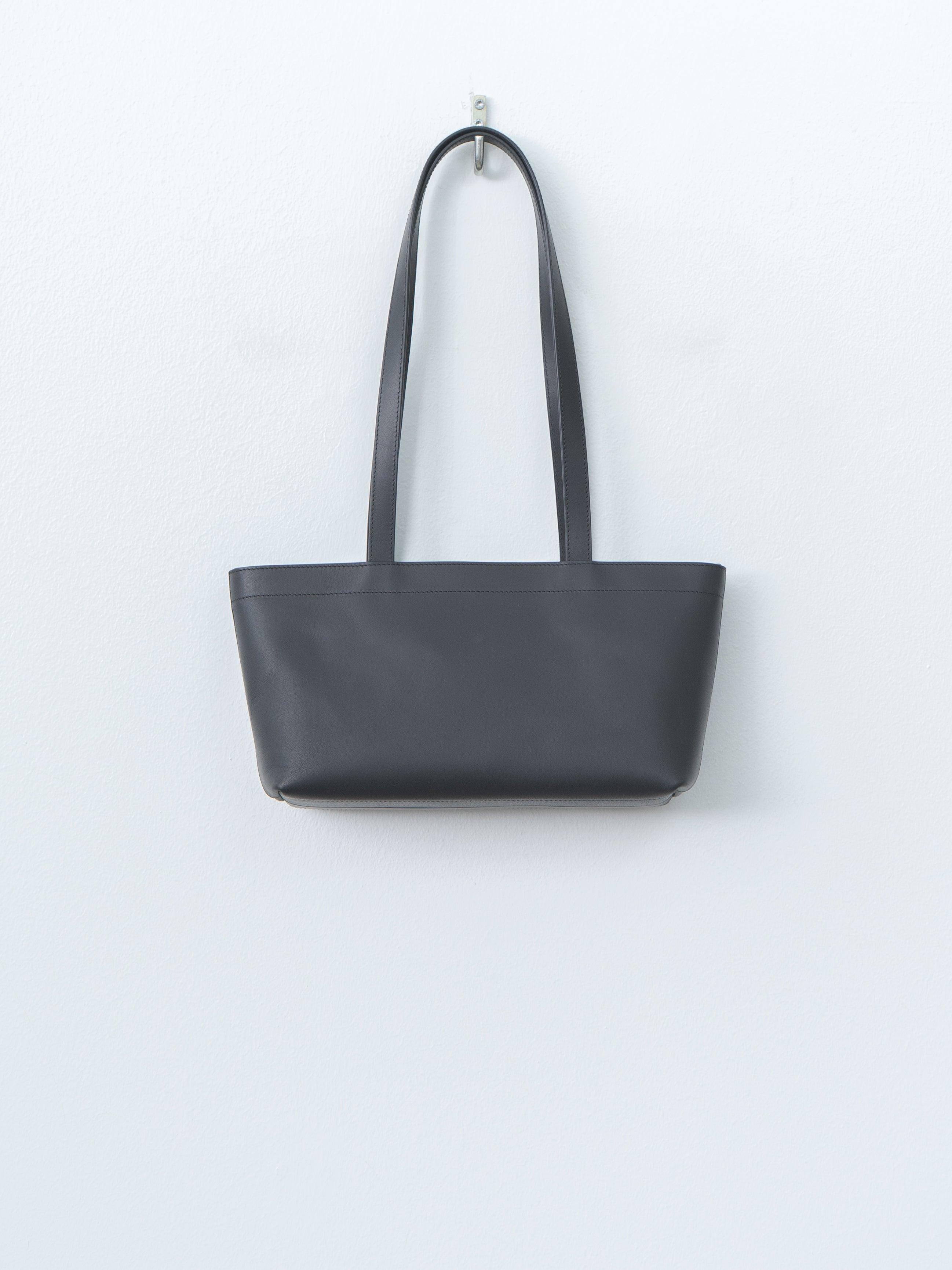 GE09 Long Handle Zipper Tote S - Black
