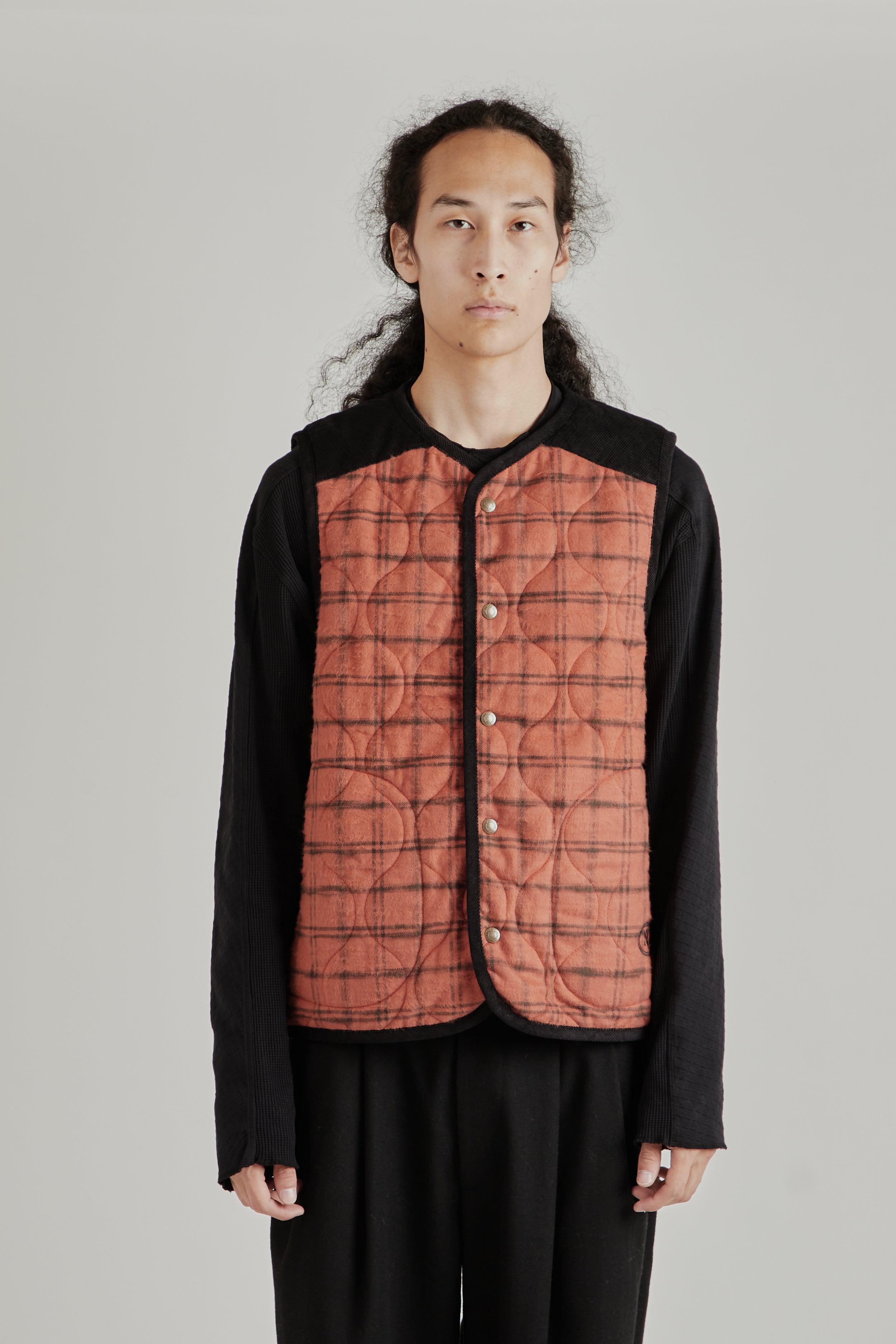Lavenham Riot Gilet - Burnt Red