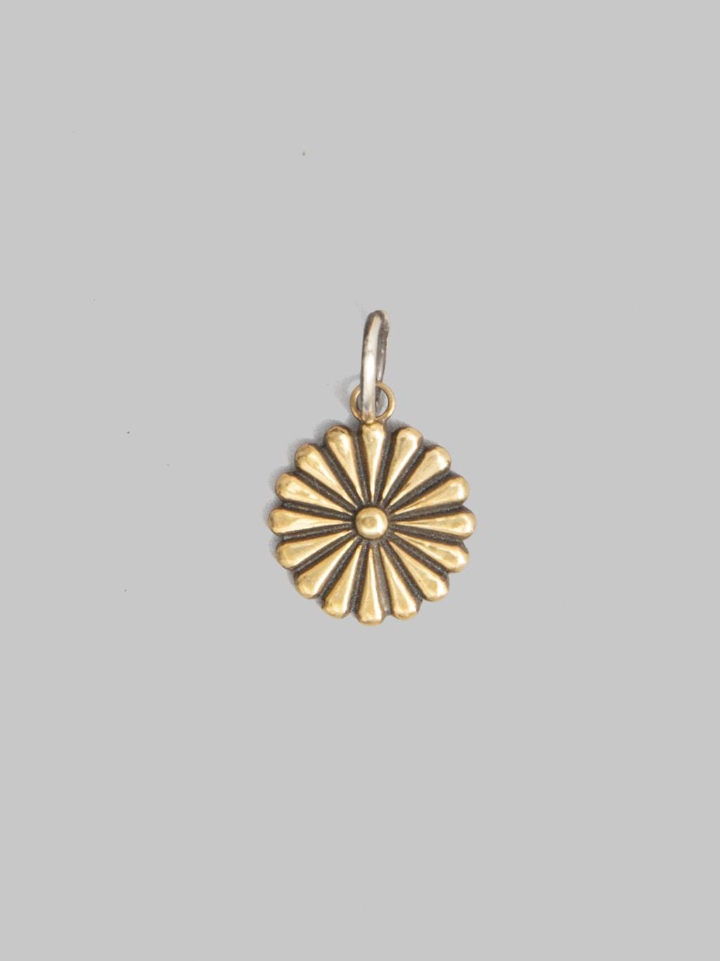 Kikumon Charm Medium Brass